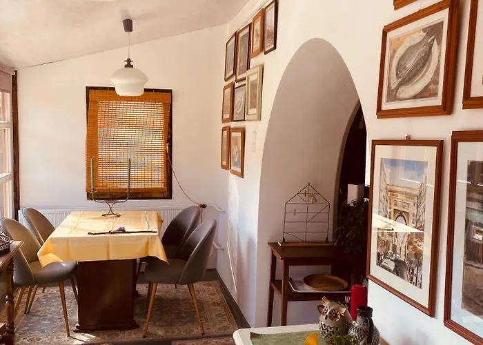 Fonfa Liget بيت ضيافة