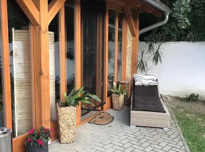 ゲストハウス Fonfa Liget *